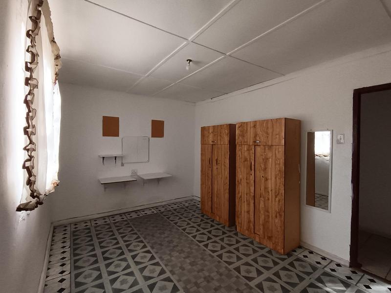 13 Bedroom Property for Sale in Madeira Park Eastern Cape